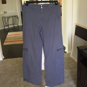Soft Surroundings Relaxed Fit Cargo Pant -Sz M